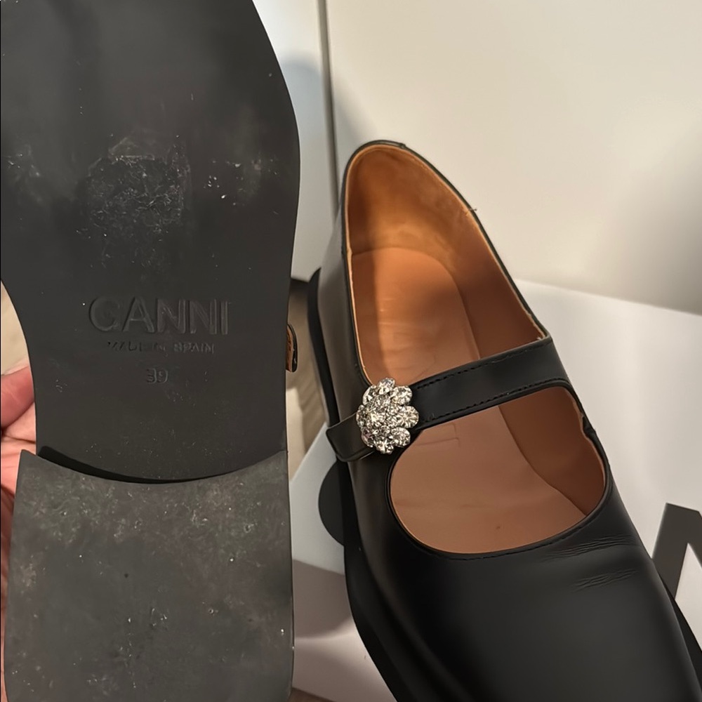 GANNI Black Leather Classic Mary Jane Ballerinas - Picture 9 of 11